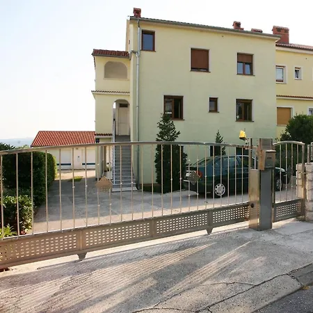 Apartmán With A Parking Space - 9651 Crikvenica
